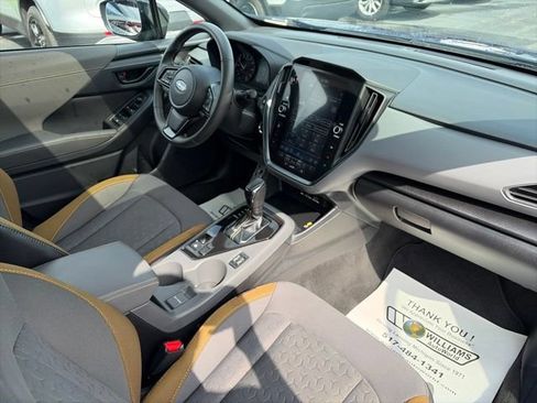 Used 2025 Subaru Crosstrek 2.5i Sport AWD/4WD image 5