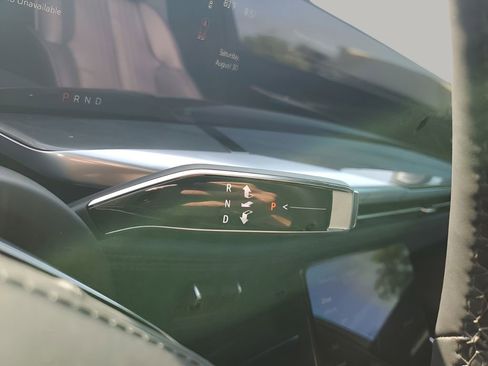 New 2026 Cadillac Escalade IQL Sport 2 image 38