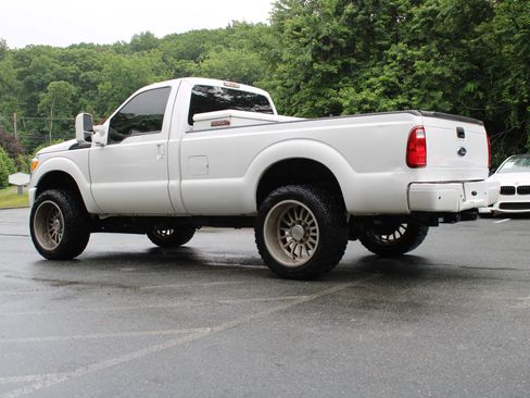 Used 2016 Ford F250 XL RWD image 4