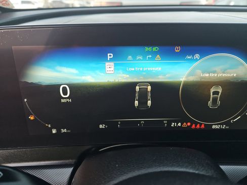 Used 2023 Kia Sportage SX FWD image 10