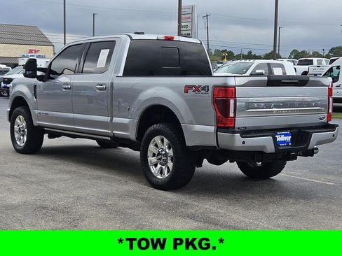 Used 2022 Ford F250 Platinum image 5