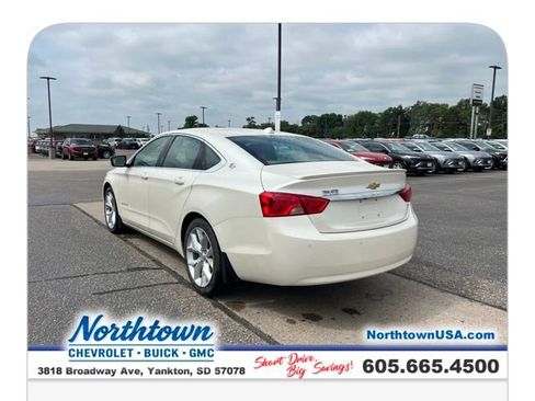 Used 2014 Chevrolet Impala LT FWD image 12