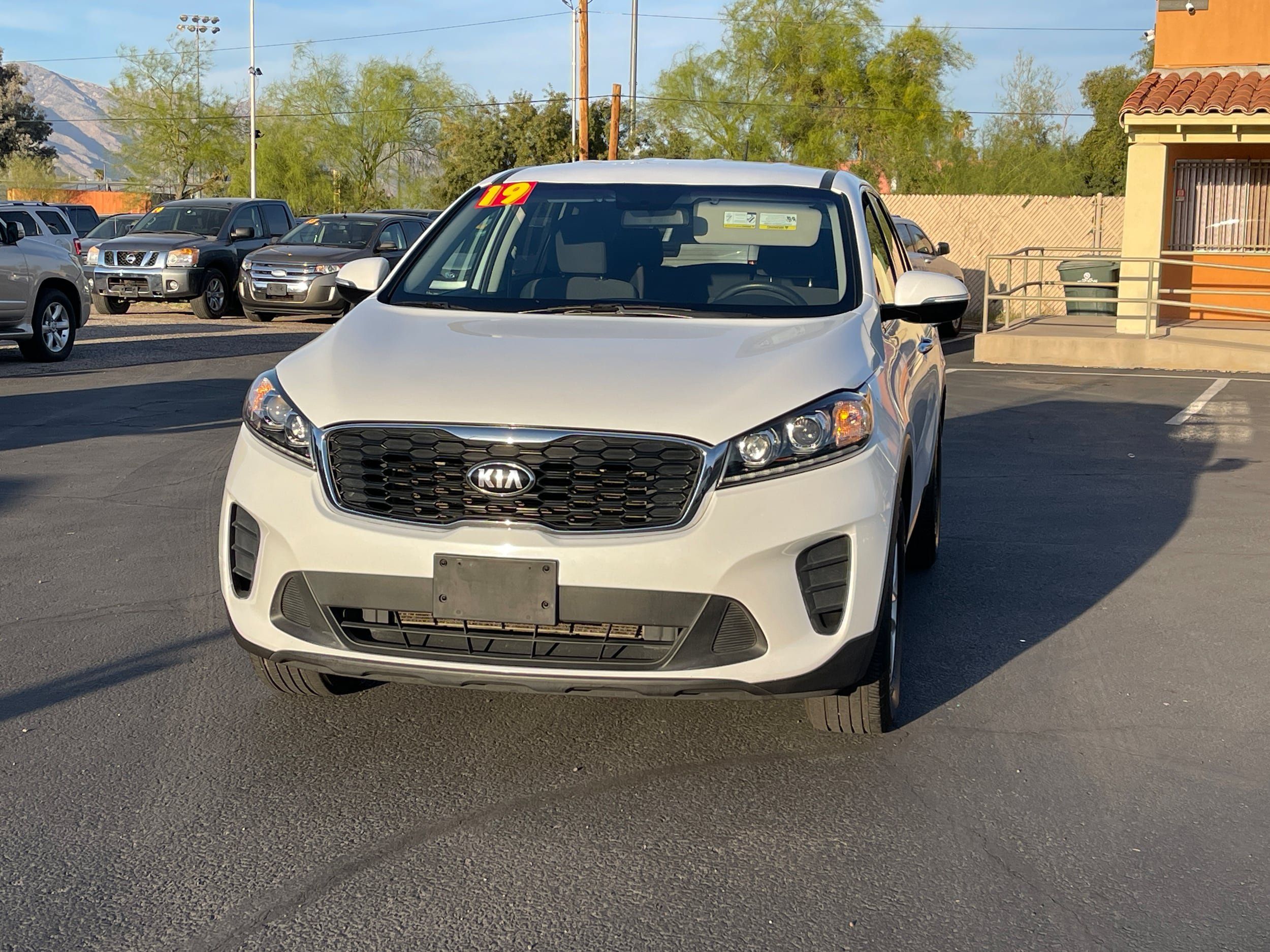 Used 2019 Kia Sorento FWD image 8