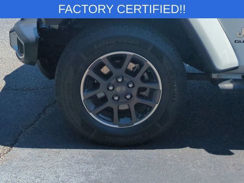 Used 2021 Jeep Gladiator Overland w/ Popular Equipment Package AWD/4WD image 10