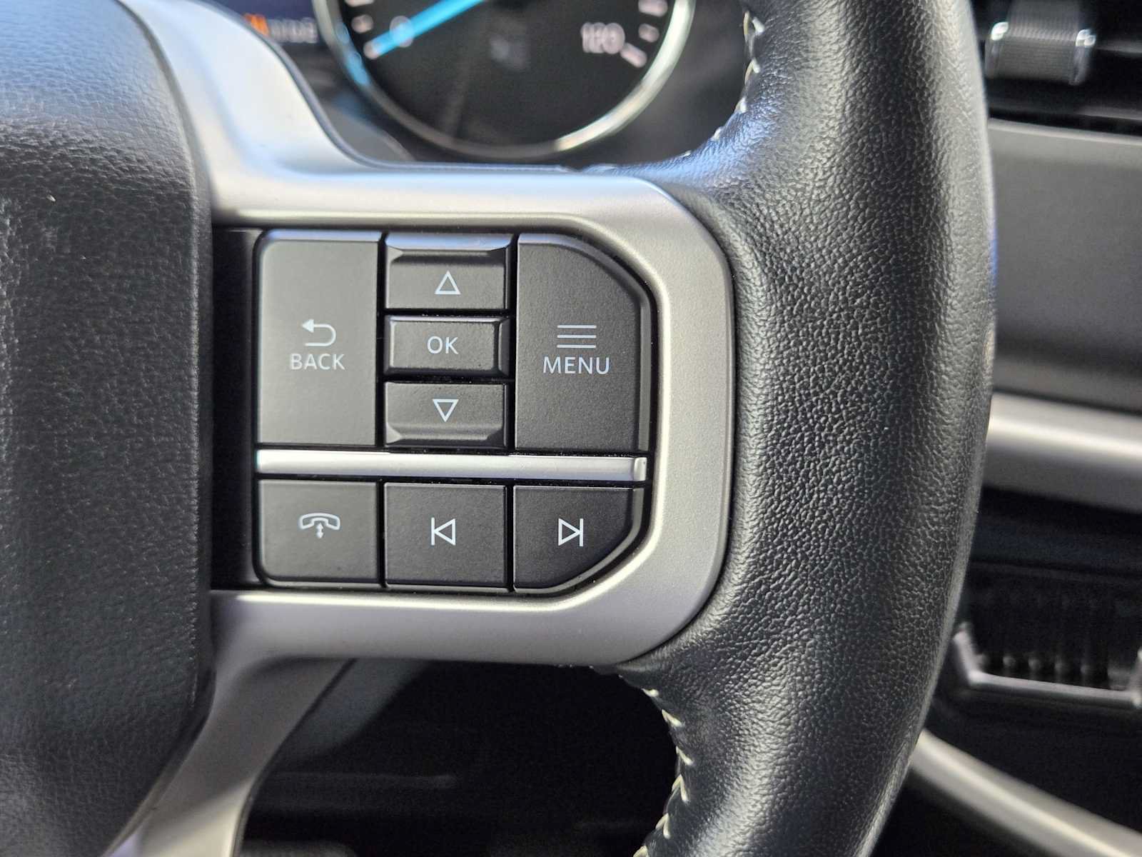 Used 2024 Ford Expedition XLT RWD image 27