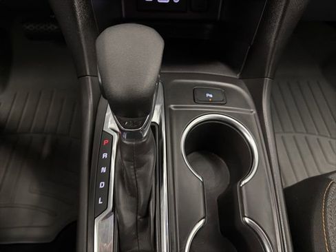 Used 2023 Chevrolet Equinox LT image 25