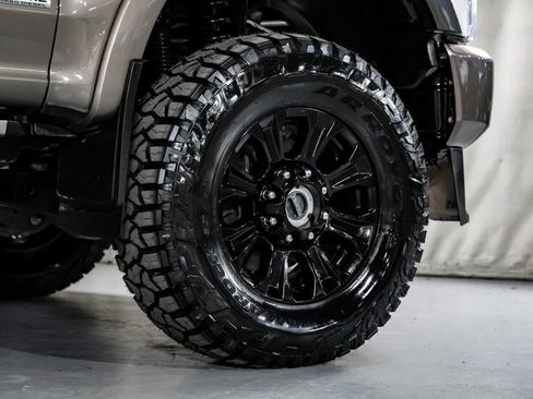 Used 2022 Ford F350 King Ranch w/ Tremor Off-Road Package image 70