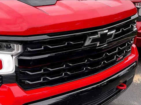 Used 2024 Chevrolet Silverado 1500 LT Trail Boss image 28