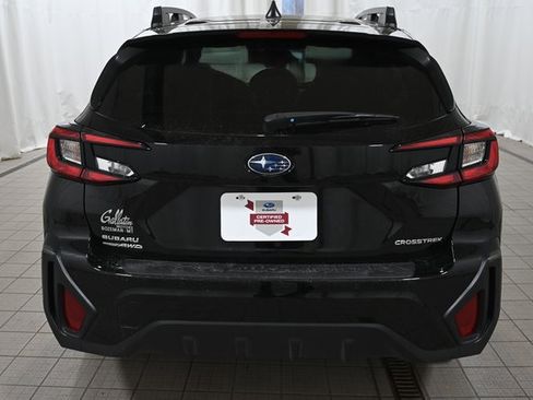 Certified 2025 Subaru Crosstrek 2.5i Limited w/ Popular Package #3A image 10