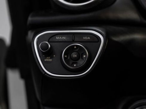 Used 2015 Ferrari California T image 35