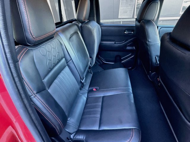 Used 2023 Nissan Frontier PRO-4X w/ Pro-4X Premium Package AWD/4WD image 24