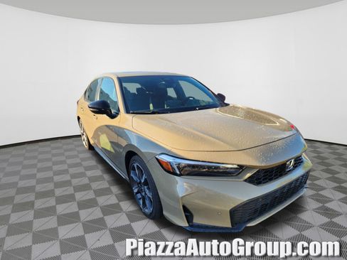 Used 2025 Honda Civic Sport Touring image 1