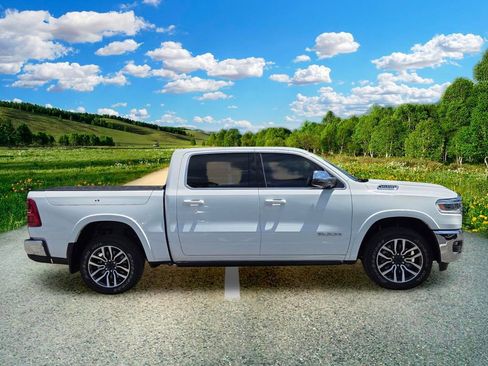 Used 2026 RAM 1500 Limited AWD/4WD image 7