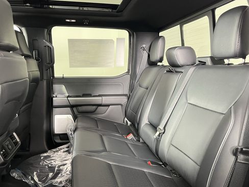 New 2025 Ford F150 Lariat w/ Equipment Group 502A High image 15