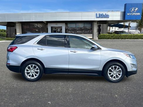Used 2020 Chevrolet Equinox LT image 9