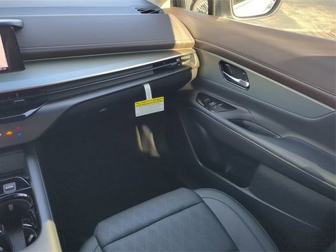 New 2025 Nissan Murano Platinum w/ Cargo Package image 16