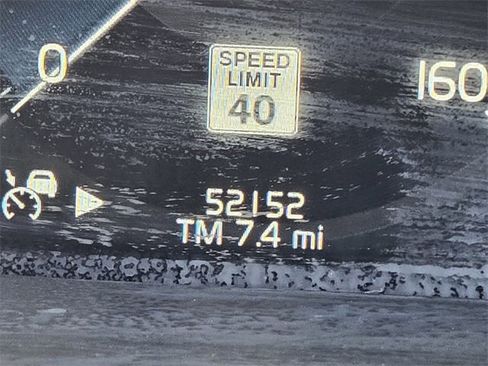 Used 2021 Volvo XC90 T6 R-Design w/ Climate Package image 24