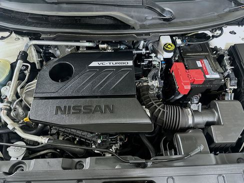 Used 2023 Nissan Rogue SV w/ SV Premium B Package FWD image 32
