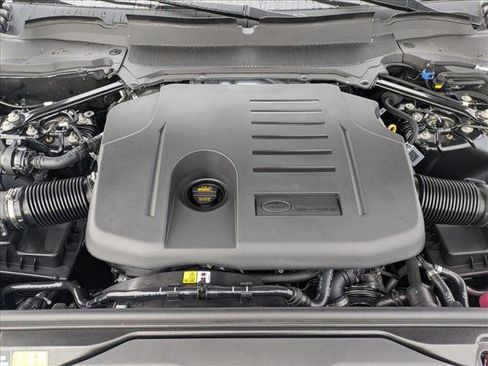 New 2026 Land Rover Discovery Limited Edition image 18