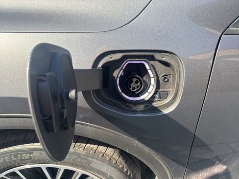 New 2024 Ford Escape SE image 14