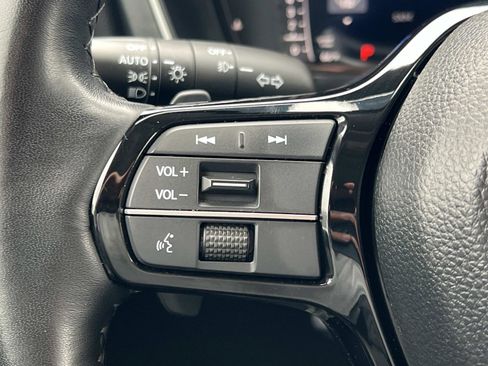 Certified 2024 Honda Pilot Elite image 9