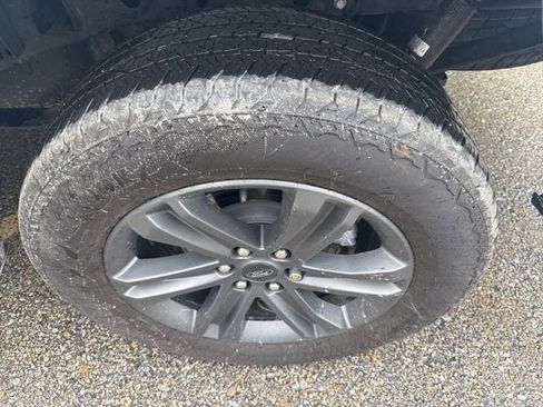 Used 2023 Ford F150 Lariat w/ Equipment Group 502A High AWD/4WD image 9