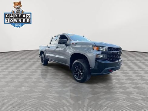 Used 2021 Chevrolet Silverado 1500 Custom Trail Boss AWD/4WD image 2