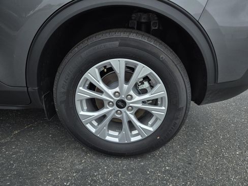 Used 2025 Ford Escape Active w/ Tech Pack #1 image 29