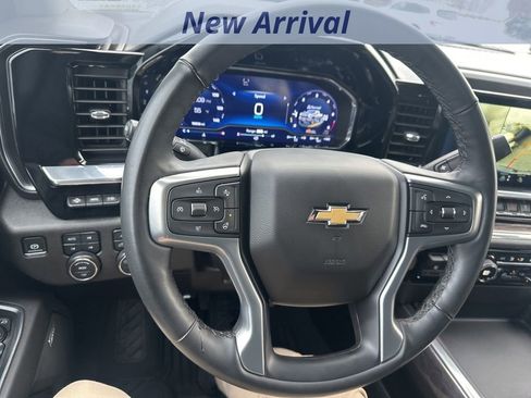 Certified 2025 Chevrolet Silverado 2500 LTZ w/ Z71 Chrome Sport Edition image 13