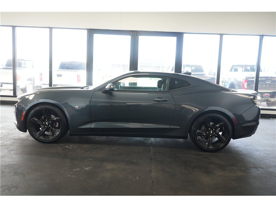 Used 2019 Chevrolet Camaro LT w/ RS Package RWD image 4