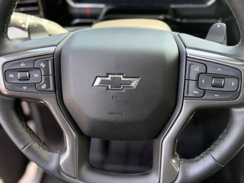 Used 2025 Chevrolet Silverado 1500 ZR2 w/ Technology Package AWD/4WD image 26