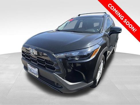 Used 2026 Toyota Corolla Cross LE FWD image 1