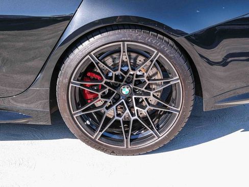 Used 2021 BMW M3 RWD image 9