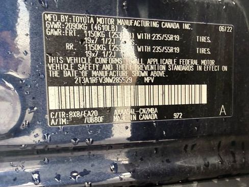 Used 2022 Toyota RAV4 XLE Premium image 27