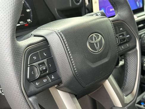 New 2026 Toyota 4Runner Limited AWD/4WD image 29