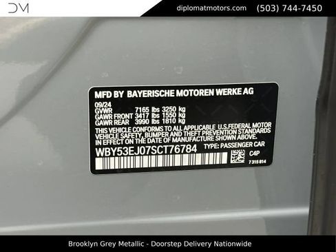 Used 2025 BMW i7 xDrive60 AWD/4WD image 51