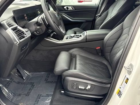 Used 2026 BMW X5 xDrive50e w/ Parking Assistance Package AWD/4WD image 20