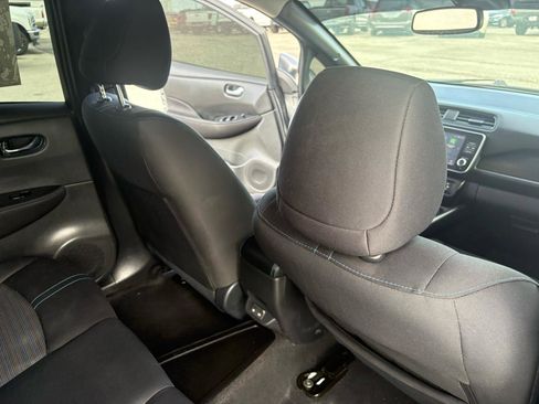 Used 2021 Nissan Leaf SV w/ SV Technology Package image 49
