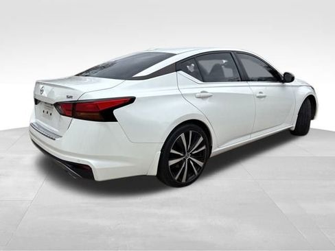Used 2021 Nissan Altima 2.5 SR image 10