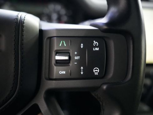 Used 2023 Land Rover Defender 130 X-Dynamic SE AWD/4WD image 24
