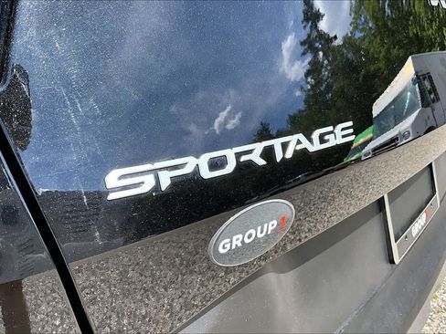 Used 2023 Kia Sportage EX w/ EX Premium Package AWD/4WD image 10