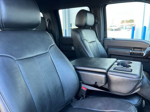Used 2016 Ford F350 Lariat w/ Chrome Package image 36