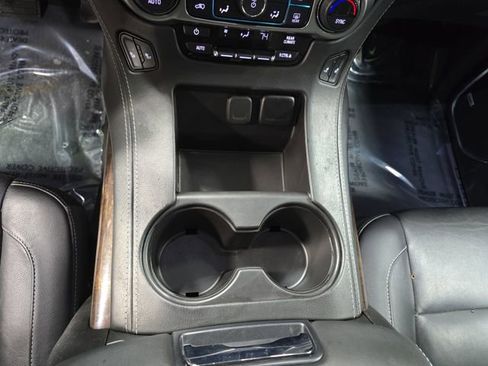 Used 2019 Chevrolet Tahoe LT image 25