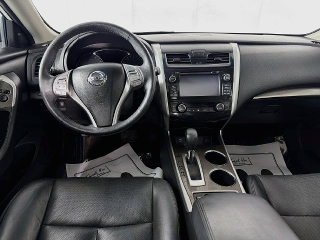 Used 2015 Nissan Altima 2.5 SL FWD image 22