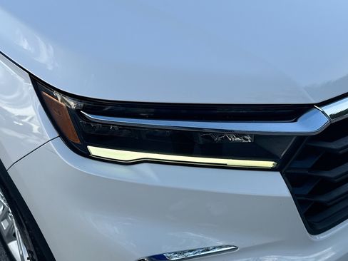 Used 2023 Honda Pilot LX image 35