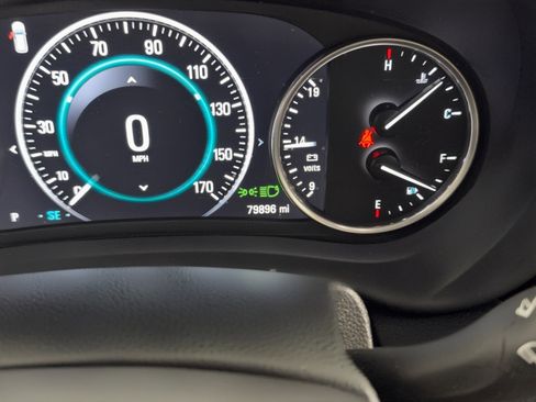 Used 2019 Buick Envision Premium w/ Driver Confidence Package image 23