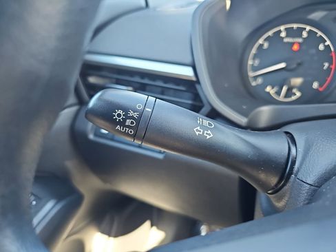 Used 2025 Nissan Altima 2.5 S image 30