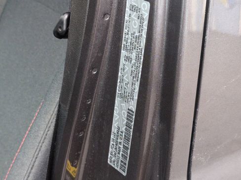 Used 2025 Jeep Wrangler Unlimited Rubicon image 24