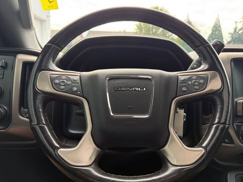 Used 2018 GMC Sierra 2500 Denali w/ Duramax Plus Package AWD/4WD image 19