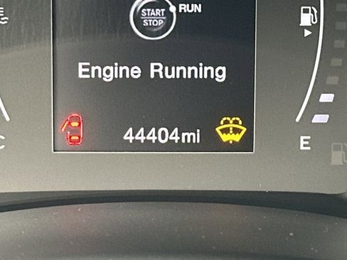 Used 2020 Jeep Renegade Latitude w/ Safety & Security Group II image 29